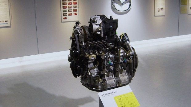 Mazda_rotary_engine-620x350