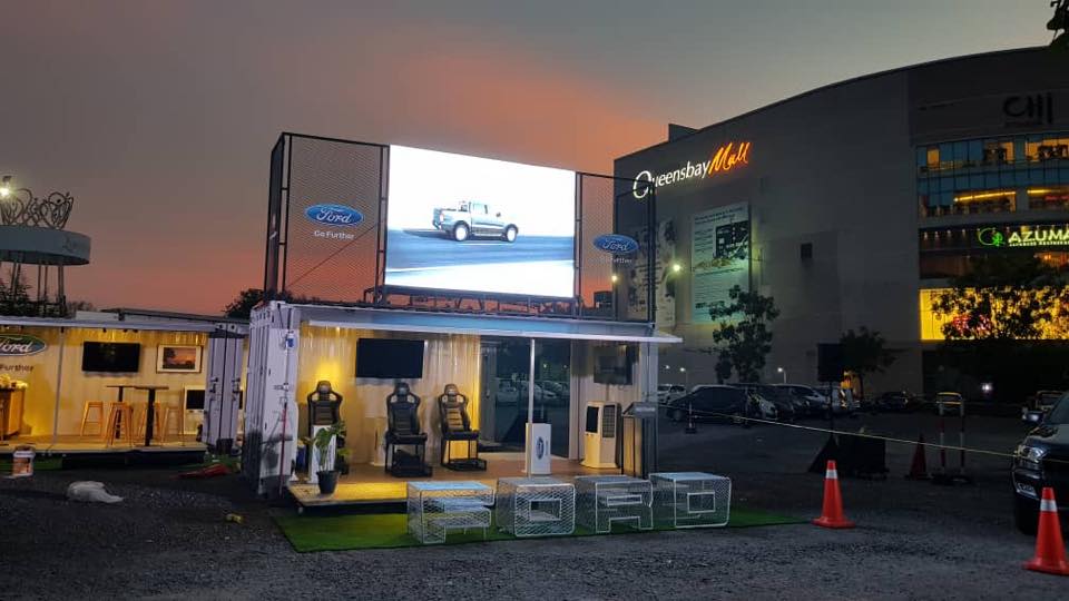 Ford Pop-Up Store 4