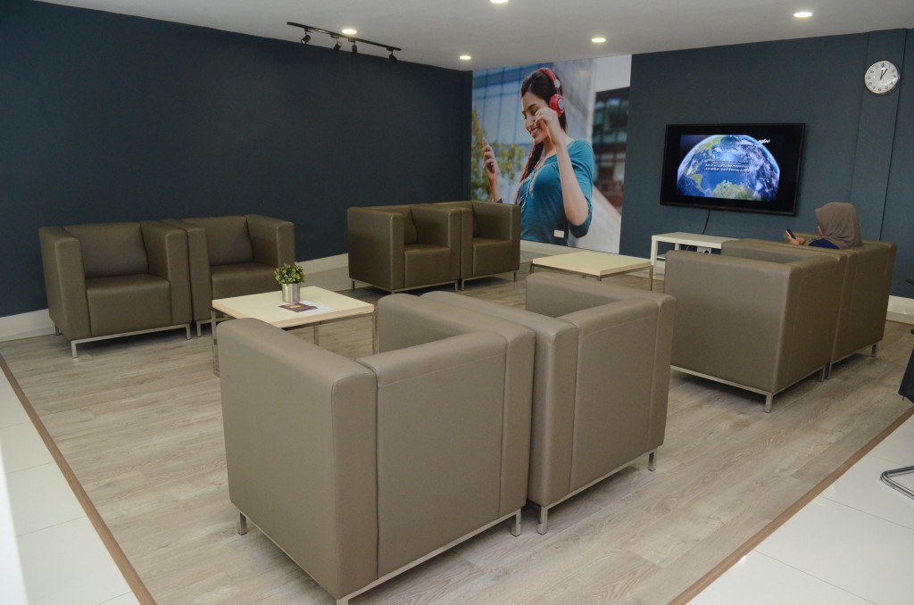 Customer lounge