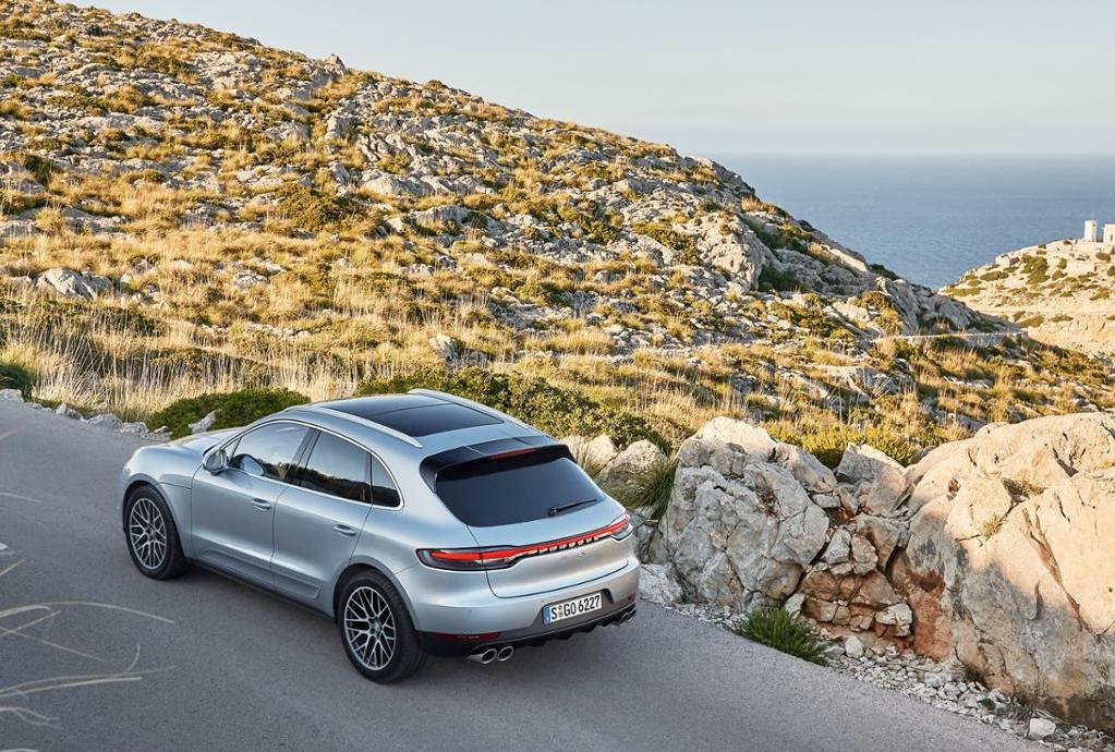 low_macan_s_mallorca_2018_porsche_ag
