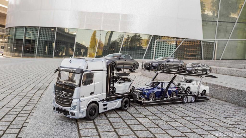 Mercedes-Benz Actros GigaSpace 03