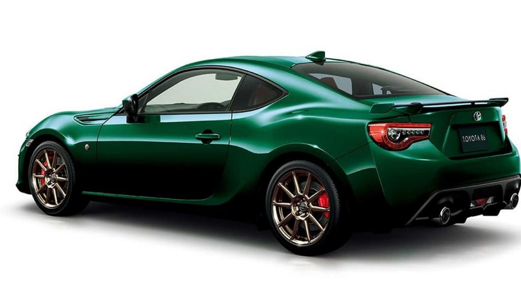 toyota-86-british-green-limited-gohedgostan-02