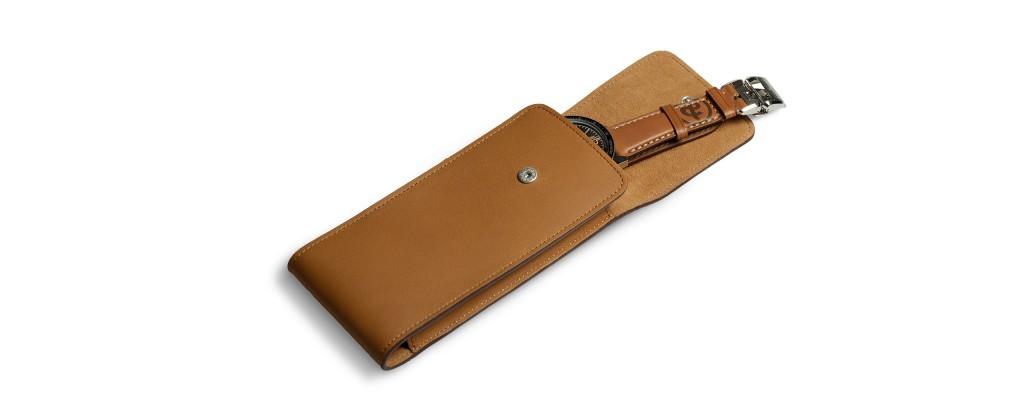 M-V-006-etui-souple-camel-slide-1