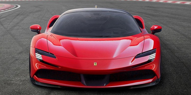 Ferrari-SF90-Stradale_8