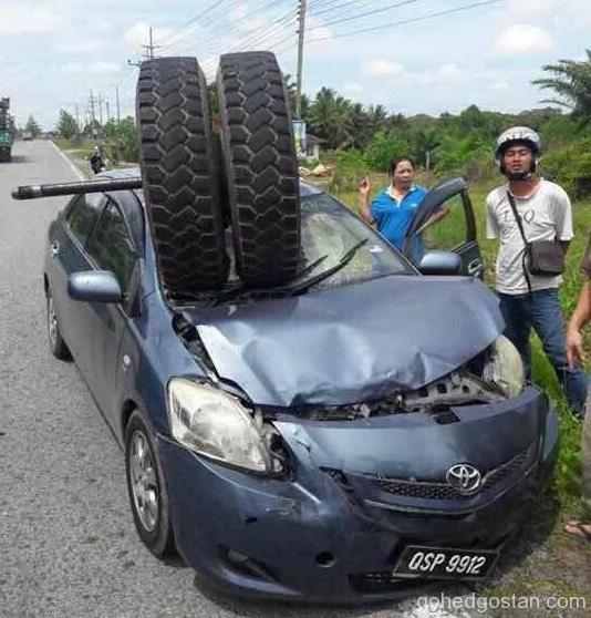 Tyre Accident 3