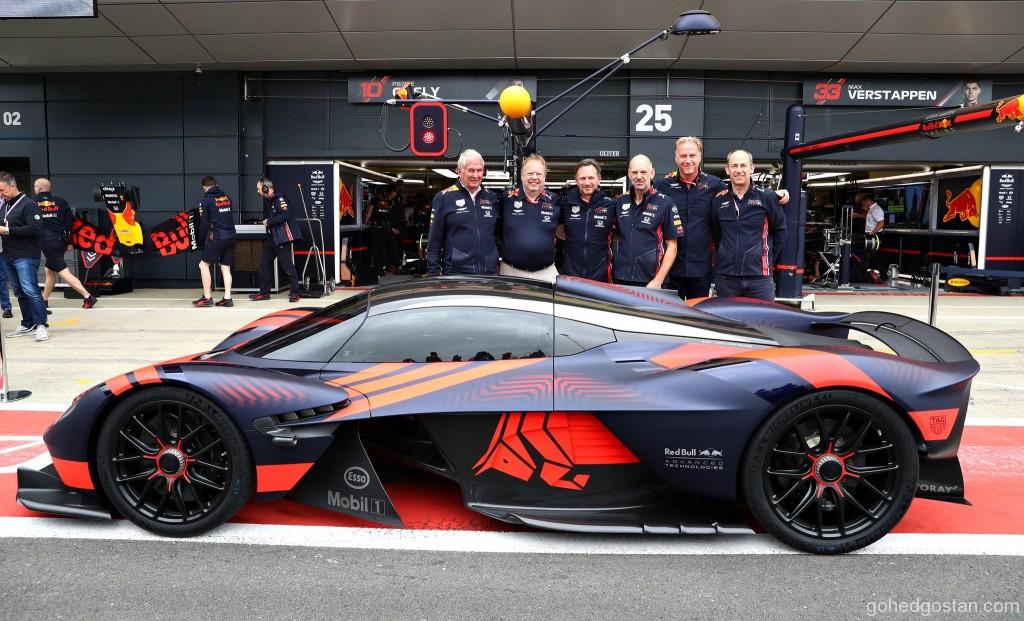 aston-martin-valkyrie-at-silverstone-circuit (4)