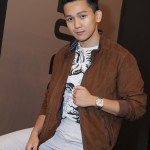 Jed Tan in BR05 Grey Steel