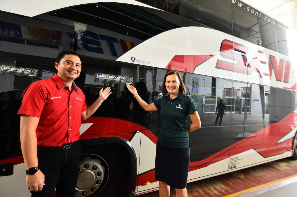 Handover Scania Bus to Sani Express 3