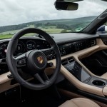 Porsche-Taycan-2