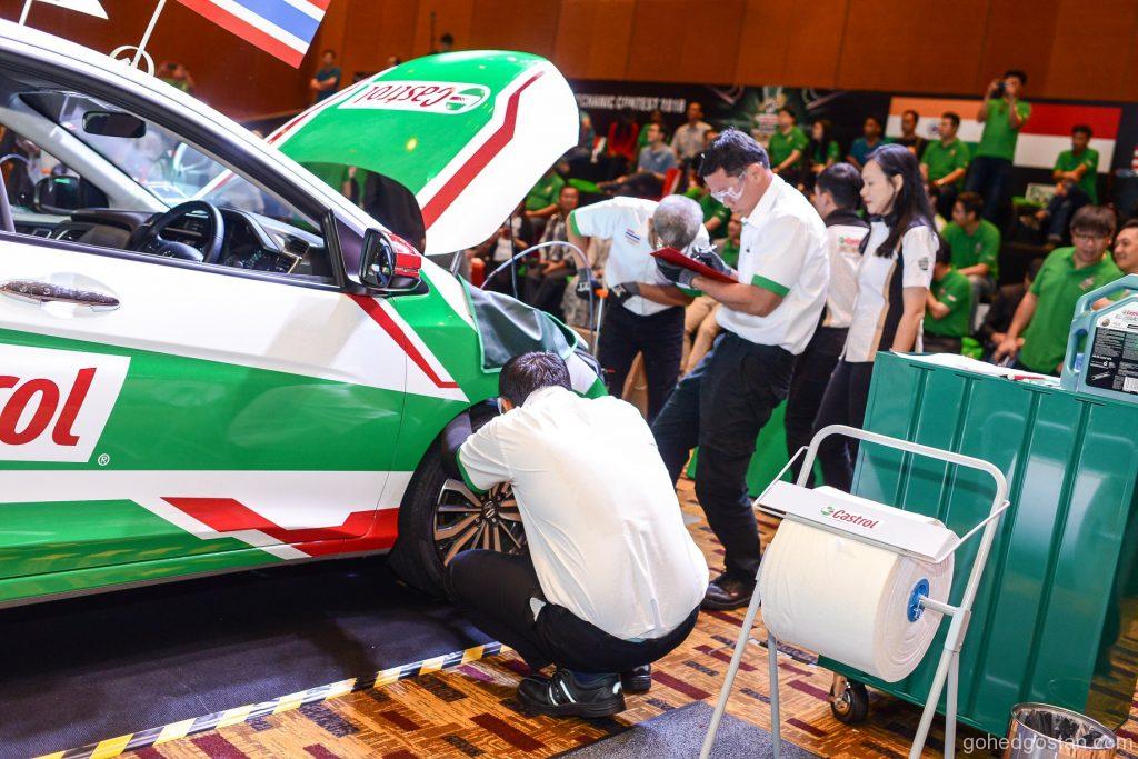 Mekanik Castrol 3
