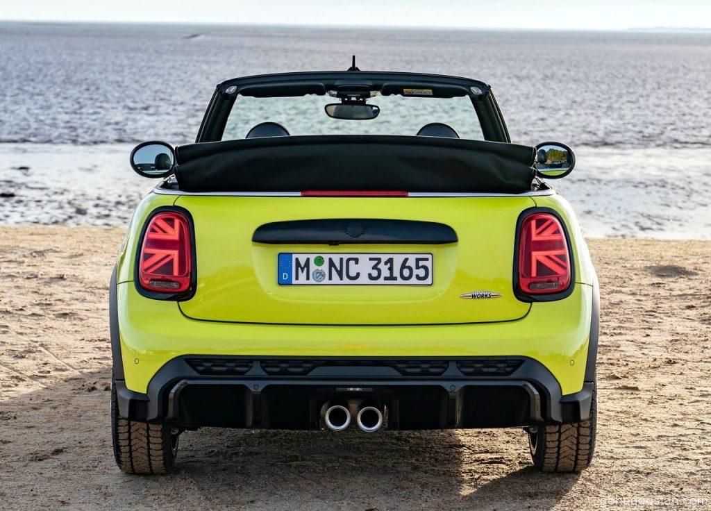 MINI-JCW-Convertible-back-2.0