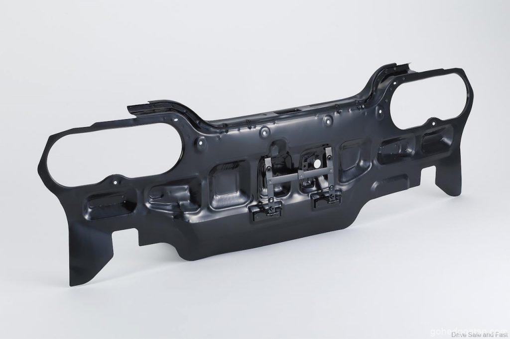 R32-GT-R-NISMO-parts-2-3.0