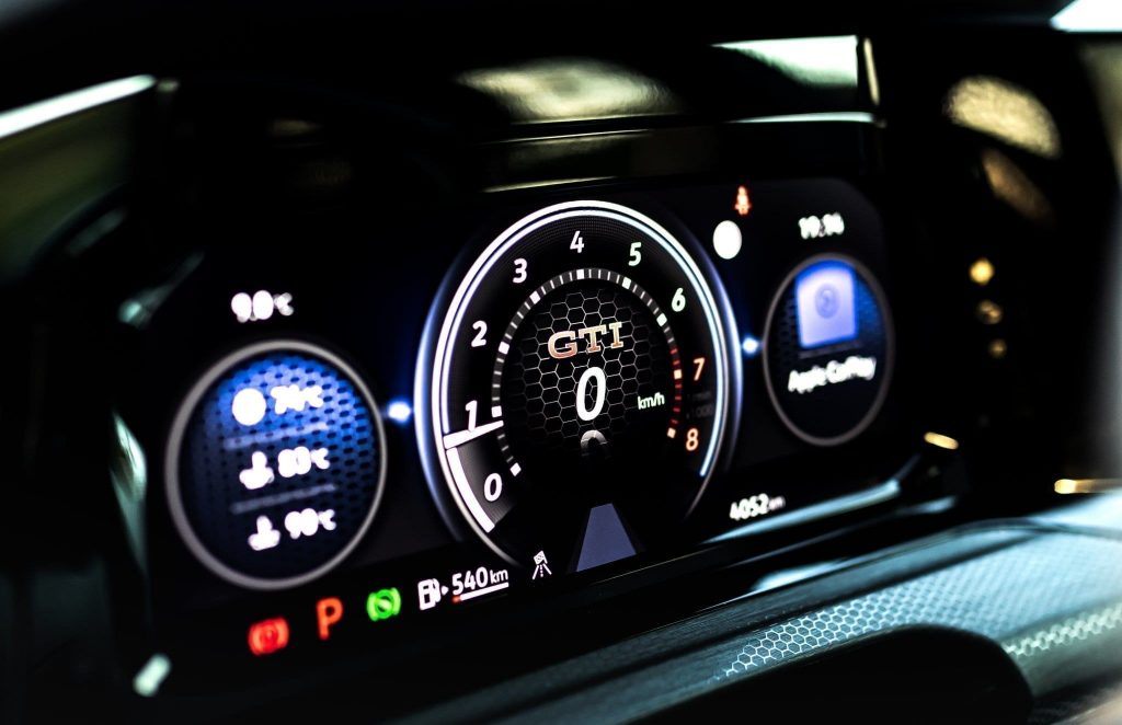 Manhart Volkswagen Golf GTI