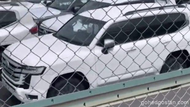 Toyota Land Cruiser GR-S fenced 1.0