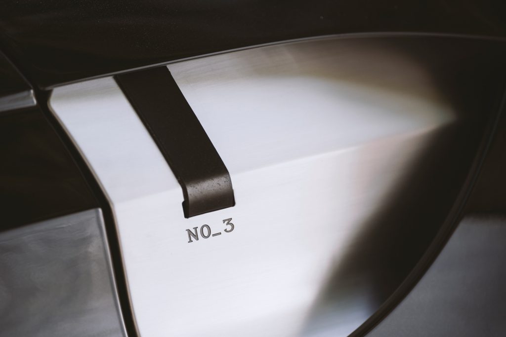 Aston Martin Vantage Roadster A3