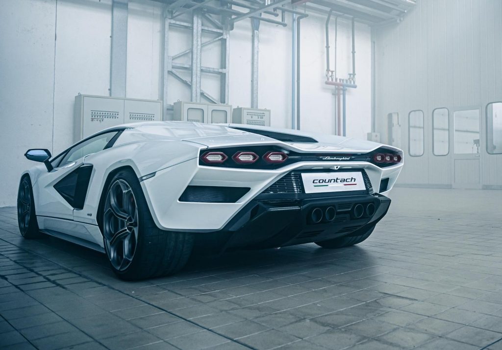 Lamborghini Countach LPI 800-4