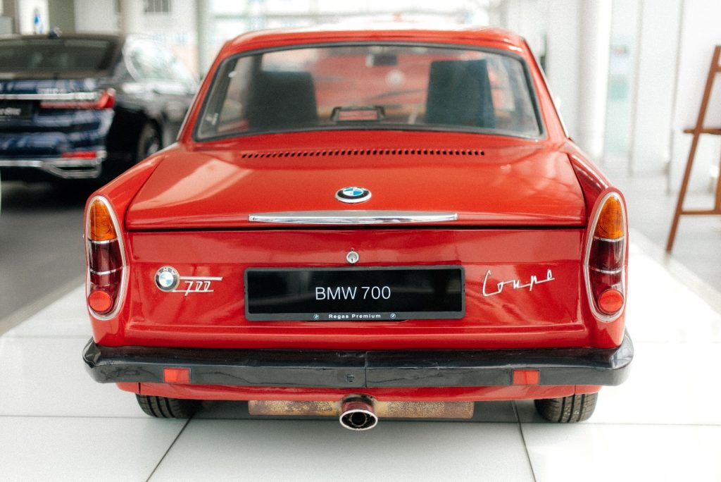 BMW 700 Coupe Regas Premium Auto