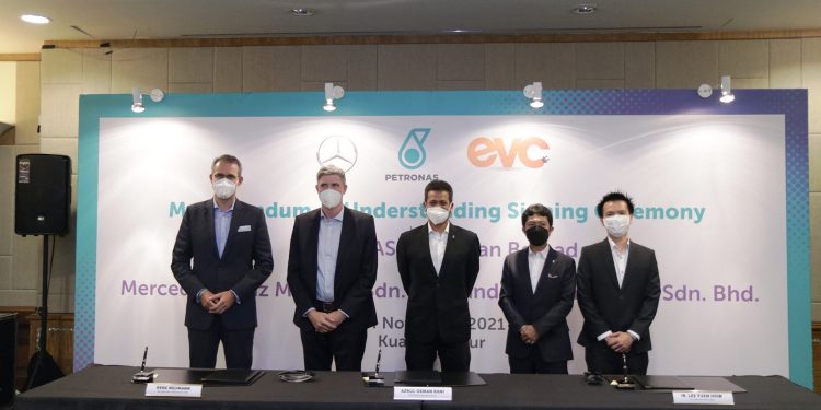 Petronas, Mercedes-Benz Malaysia, EV Connection