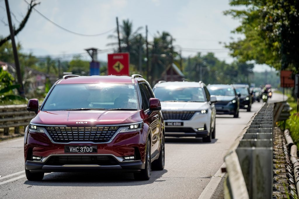 Kia Carnival Pandu Uji