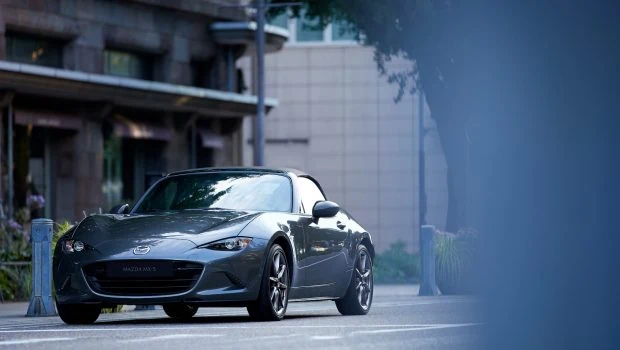 2019-Mazda-MX-5-1.0