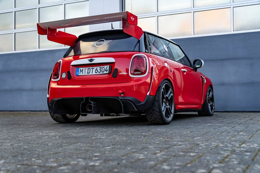 MINI John Cooper Works Bulldog Racing