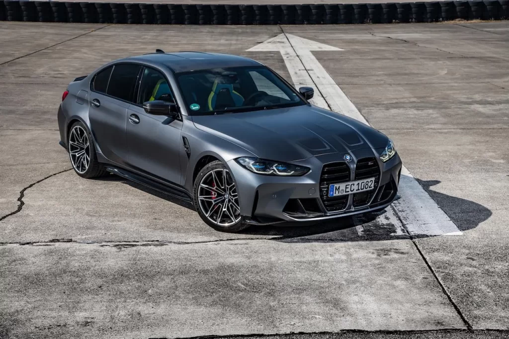 2021-BMW-M3-Competition-and-M4-Competition-with-M-xDrive-4.0