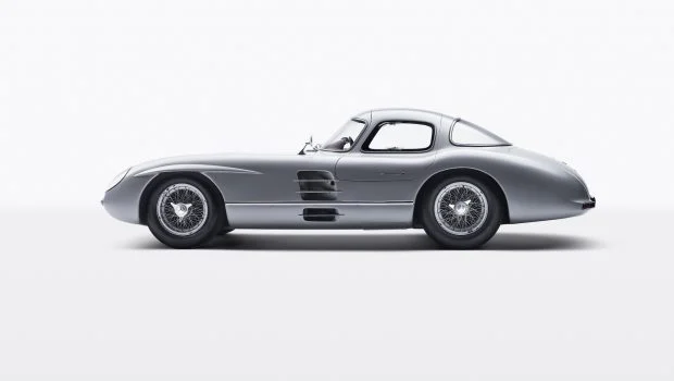 Mercedes-Benz-300-SLR-1.0