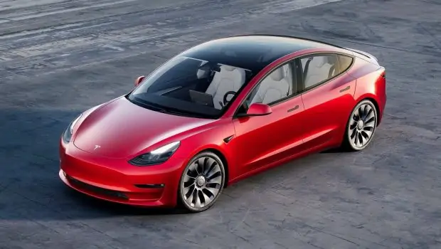 batch_Tesla-Model-3-Cover-1.0
