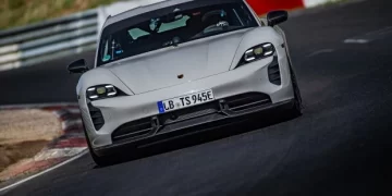 Porsche-Taycan-Turbo-S-1.0