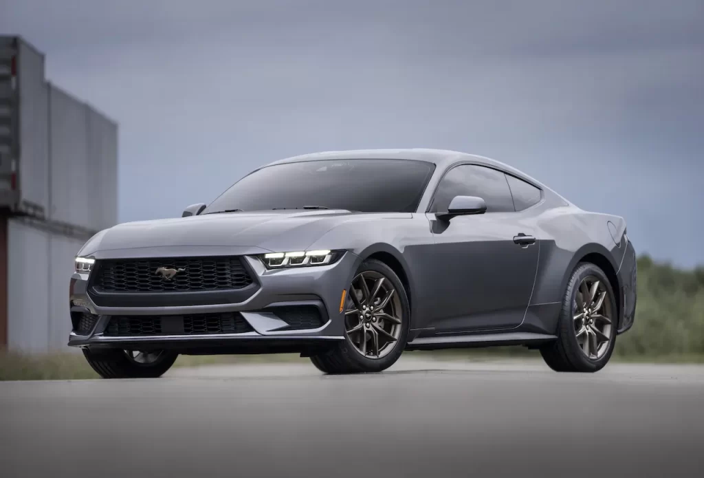 2024-Ford-Mustang-4.0