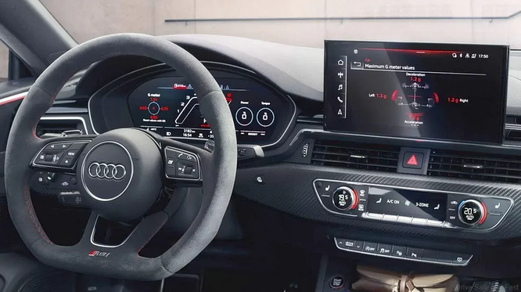 audi-rs-5-sportback-cockpit 3b