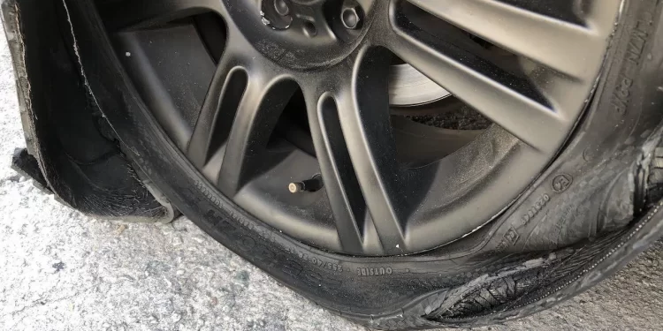 Tire-Sidewall-Damage-4.0