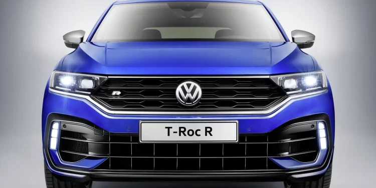 Volkswagen-T-Roc-R-8-2.0