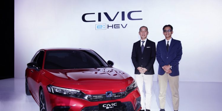 Honda-Civic-eHEV-RS-Photo-4-Large