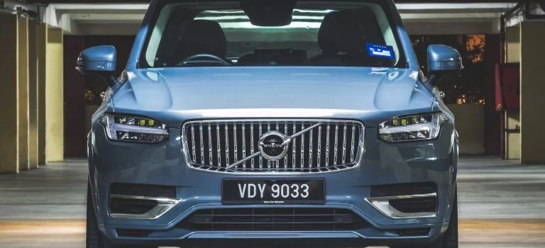 Volvo-Xc40-EV_8.0