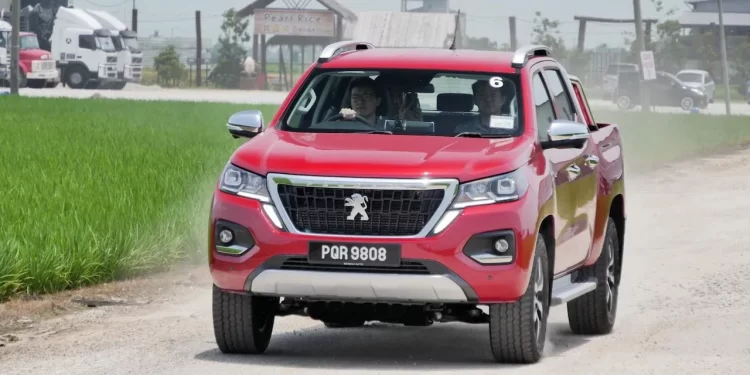 Peugeot-Landtrek-Malaysia-launch-2.0