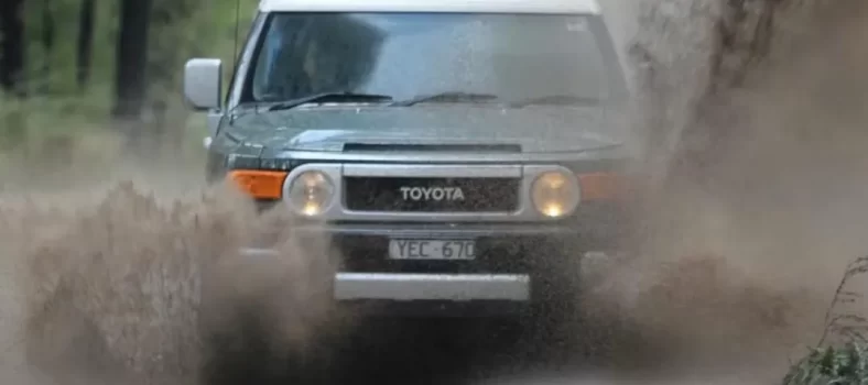 Bye-Bye-Toyota-FJ-Cruiser-3.0