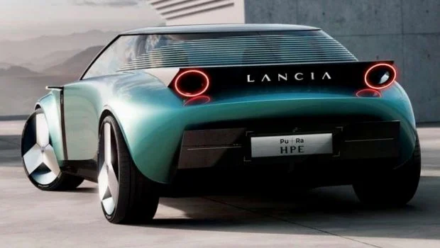 Lancia Pura HPE Concept 1.0