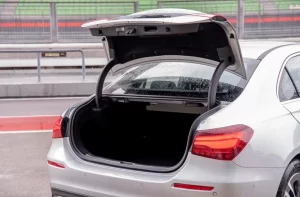 Mercedes-Benz-A200-Progressive-Line-5.1