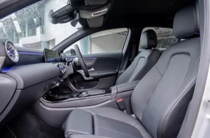 Mercedes-Benz-A200-Progressive-Line-5.3