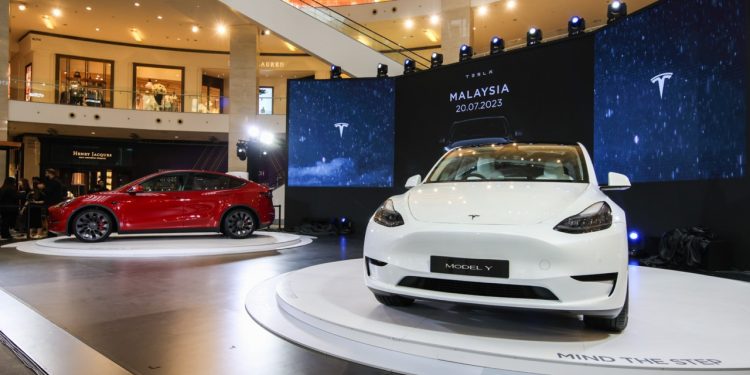 Tesla-Malaysia-Launch-Pavillion-D-Large